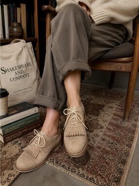 UGG Fringe Oxford Shoes Womens 9.5 Beige Golfcore Preppy Leather
